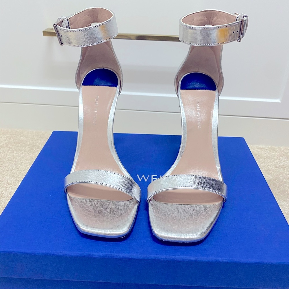 *NEW* Stuart Weitzman silver open toe heels